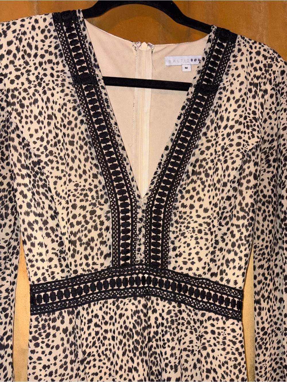 Baltic Born Cream and Black Speckled Long Sleeve V-Neck Maxi Dress - Picture 3 of 4